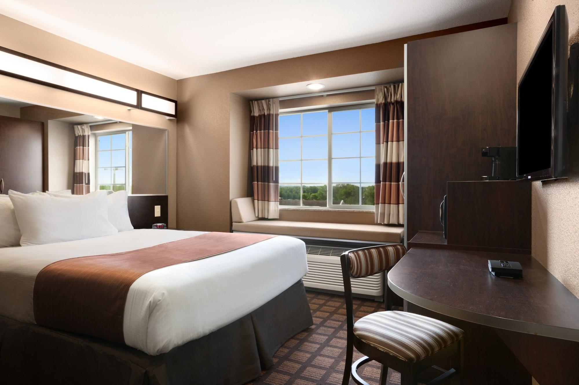 Microtel Inn & Suites Pleasanton Exteriör bild