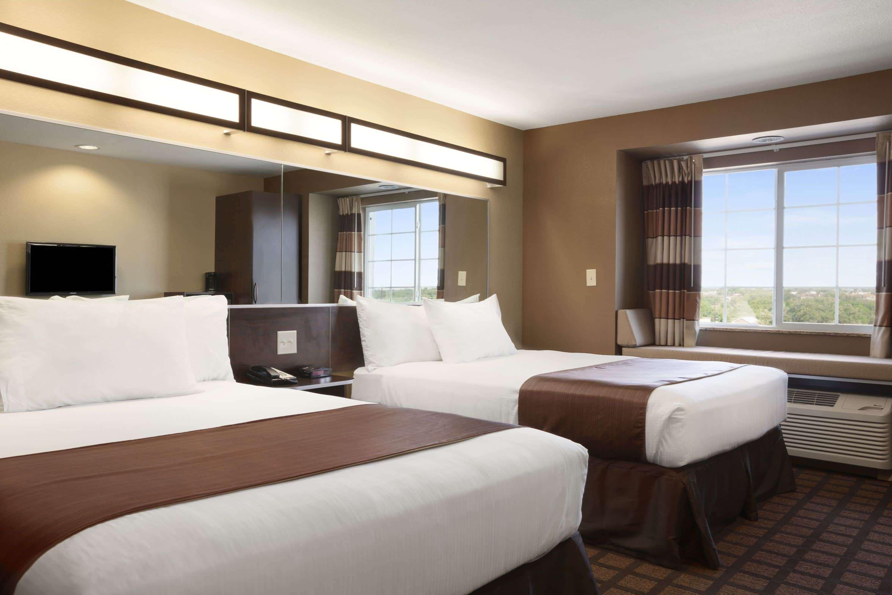 Microtel Inn & Suites Pleasanton Exteriör bild